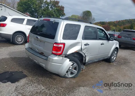 2011 Ford Escape Xlt from USA, damaged, VIN 1FMCU9D73BKB52211